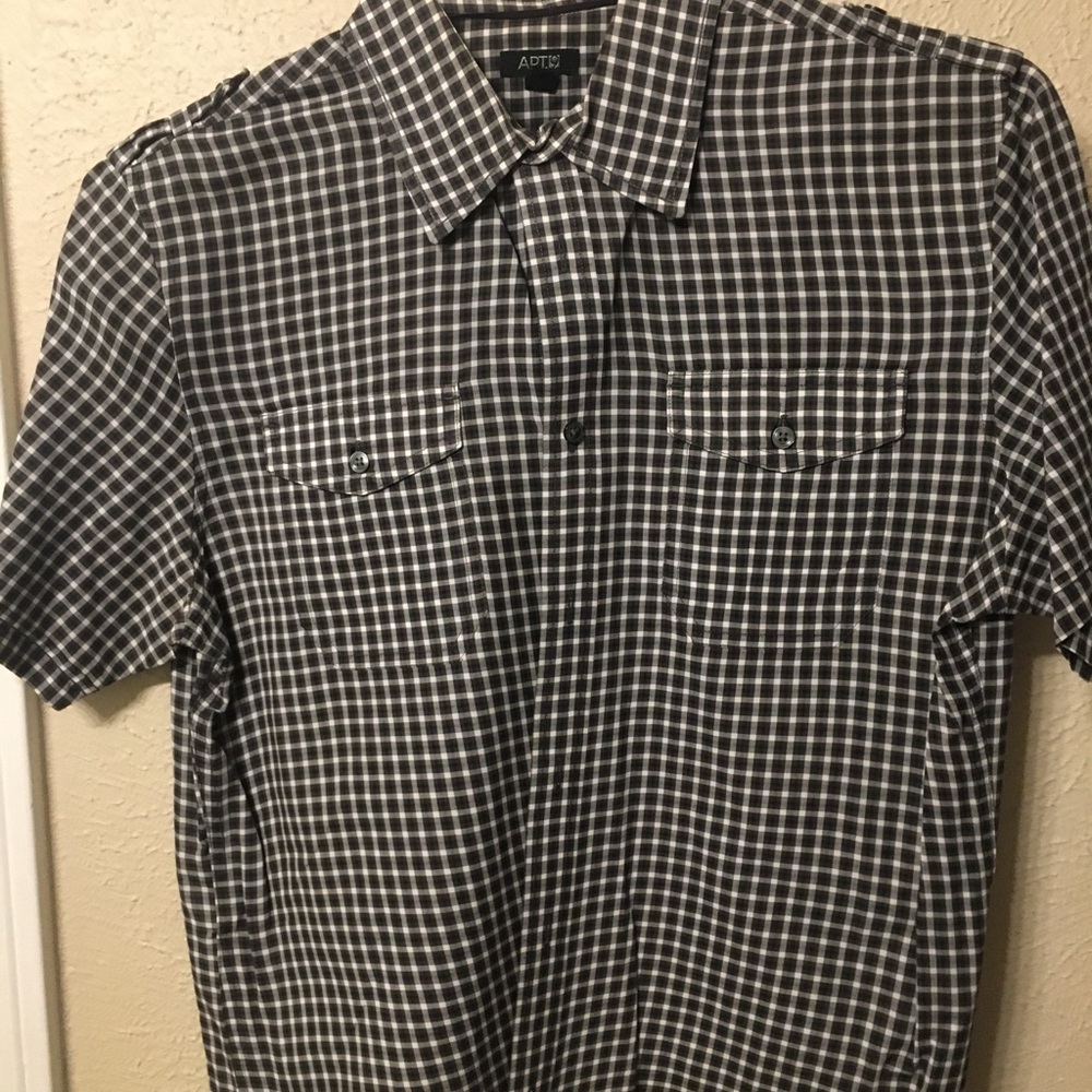 mens short sleeved button down